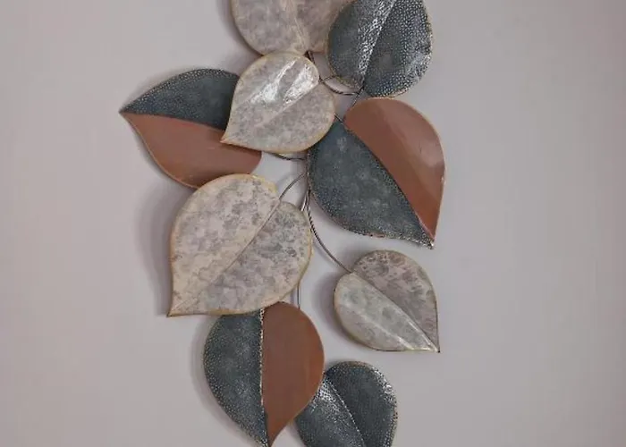 De La Haya, Junto Al Teatro * Merida